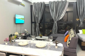 Rooftop Penang View & infinity pool suite apartment 3br 10 pax